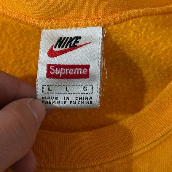 Nike sweatshirt - Picture 6 of 6